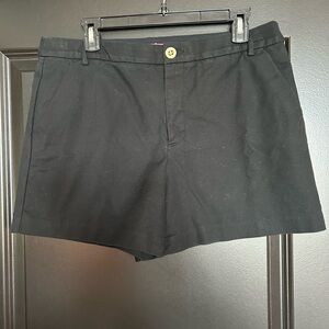 Lilly Pulitzer black chino-style shorts size 14 EUC